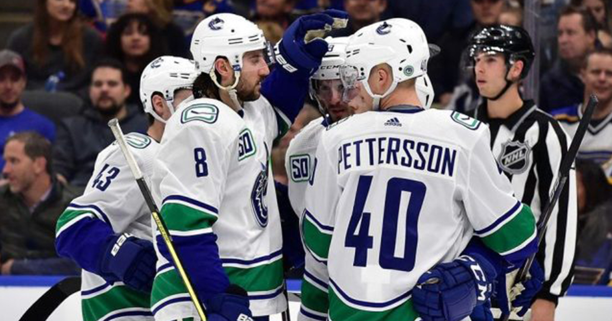 Canucks post the first win on the road, defeat Blues after a shootout, 4-3