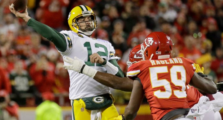 Green Bay continues to roll, Packers beat Chiefs on the road, 31-24