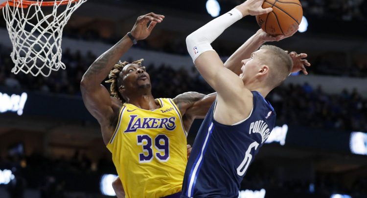 Los Angeles Lakers rally to beat the Mavs in OT, 119-110