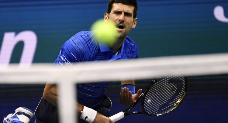 Novak Djokovic trashes Roger Federer to reach the Australian Open finals, 3-0