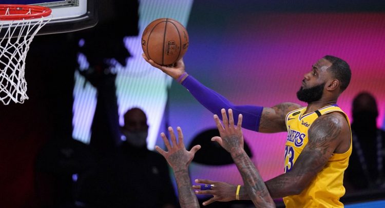 Lakers Reach West Finals After Nine Years, Beat Rockets in Game 5